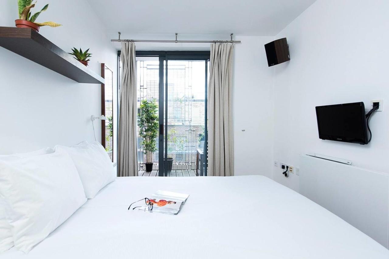 Stylish 2 Bedroom Flat With Balcony In London Bagian luar foto
